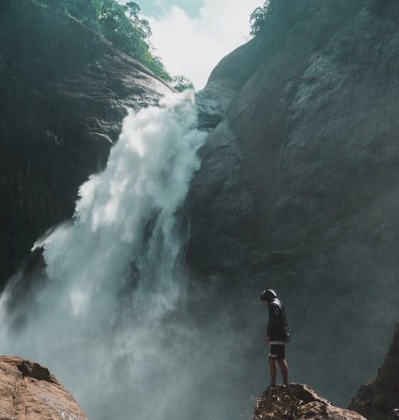 آبشار دیالوما  سریلانکا